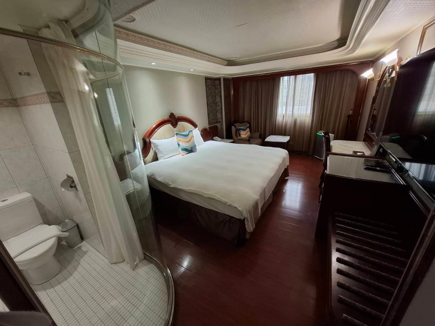 Happiness Hotel Taipei Exterior foto